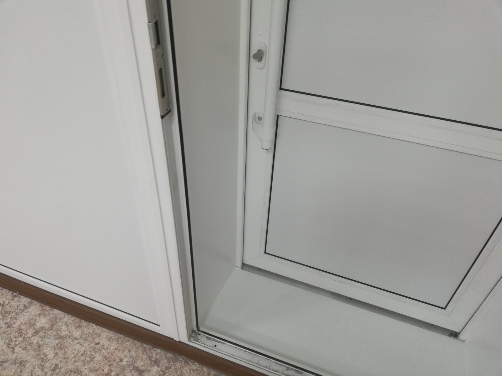 https://nizhnijtagil.delaem-okna.ru/storage/app/uploads/public/63f/486/32e/63f48632e5eac214401767.jpg